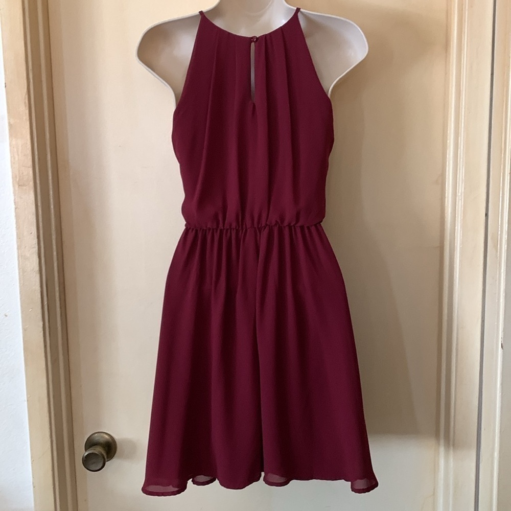 Lush cranberry pleated party dress size S - Picture 4 of 11